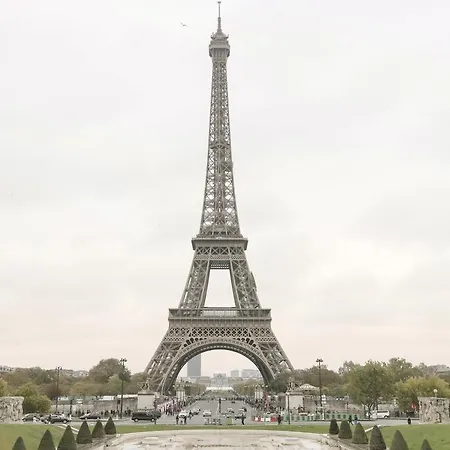 Studio Near The Eiffel Tower * Paris