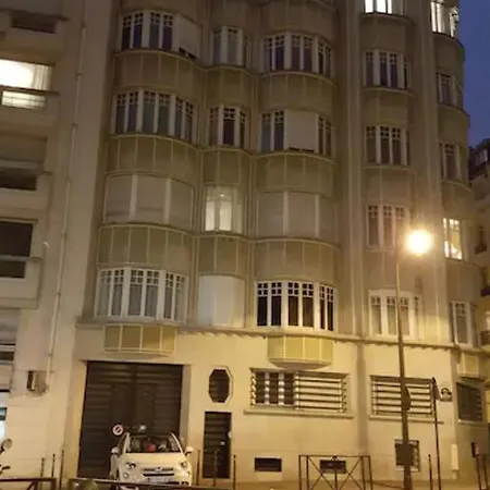 Studio Near The Eiffel Tower Apartment *